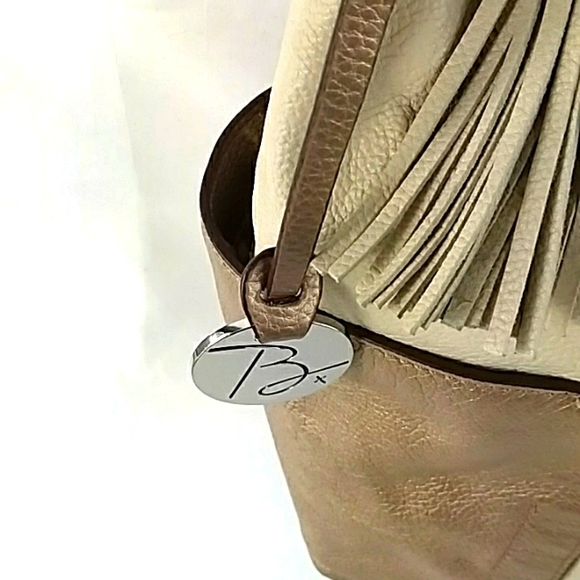 BORSELA BY HOBO CONVERTIBLE LEATHER BAG LARGE - Picture 7 of 11